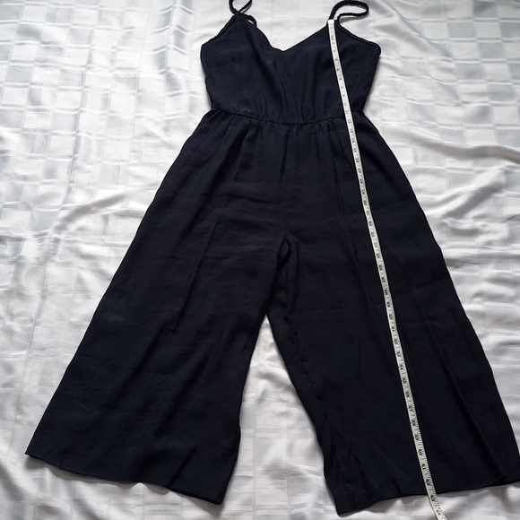 Dex V-neck Cropped Wide Leg Jumper - Picture 8 of 14